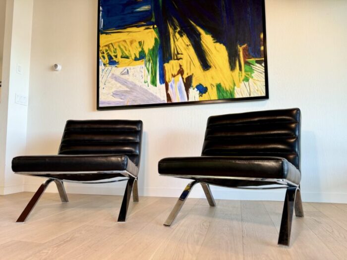 1960s pair of modern vintage leather and chrome lounge chairs 4817