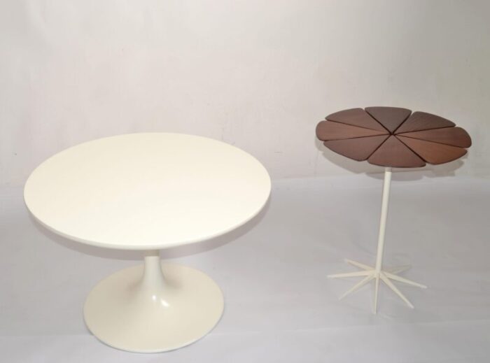 1960s vintage eero saarinen style off white tulip base coffee table attributed to knoll 8310