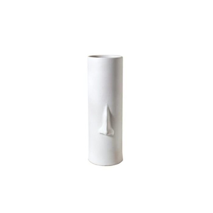 a naso bianco vase from crita ceramiche 1