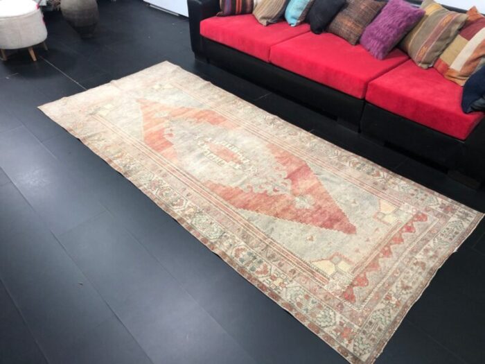 anatolian hanmade oushak rug 4