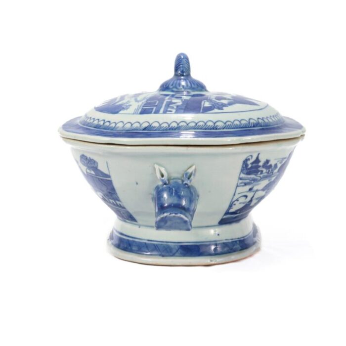 antique blue and white canton pattern chinese export porcelain soup tureen 8633