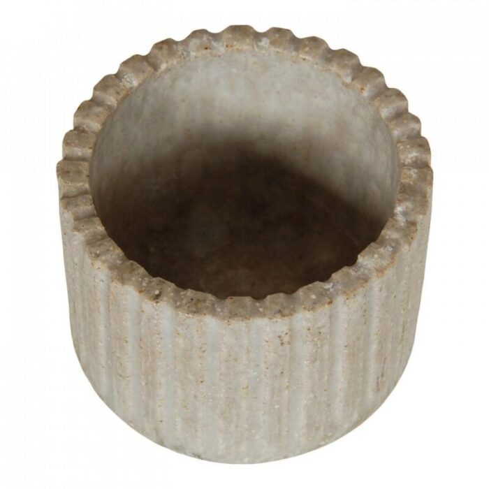 beige vase in stoneware with ribbed design by arne bang 2