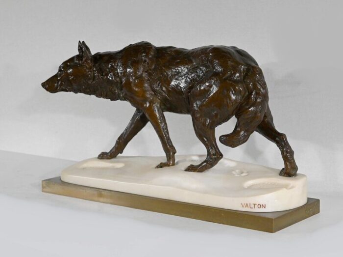 bronze marble wolf walking in the snow from valton 1800s 3