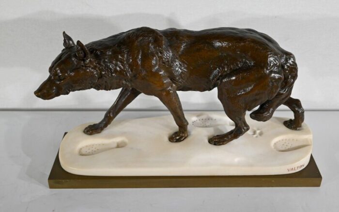 bronze marble wolf walking in the snow from valton 1800s 4