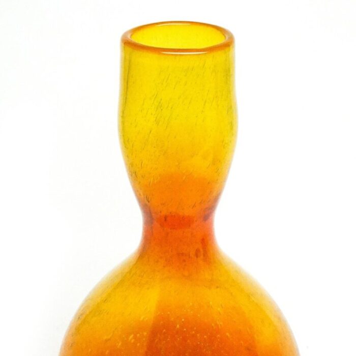 bumblebee vase by zbigniew horbowy for sudety glassworks 1970s 7 1