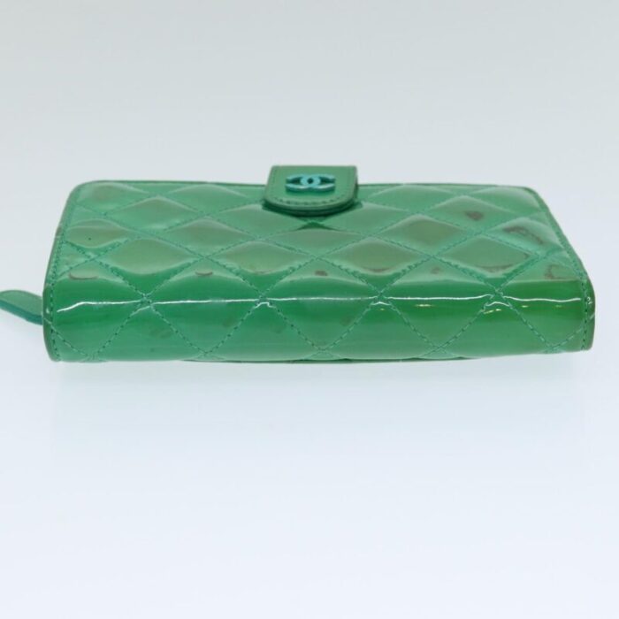 chanel wallet enamel green cc auth 78915 9409