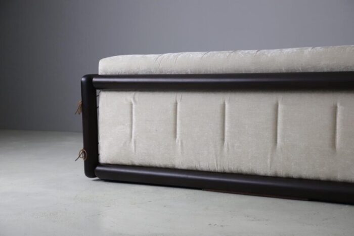 cornaro sofa by carlo scarpa 1973 2595