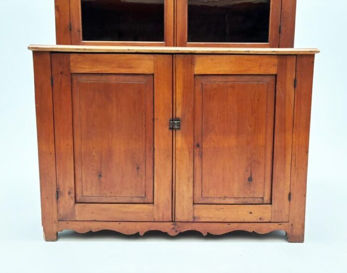 early 1800s pennsylvania dutch pine country cupboard with wavy glass doors 9515