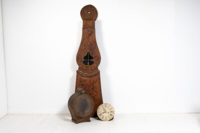 early 19th century swedish faux paint long case clock 7