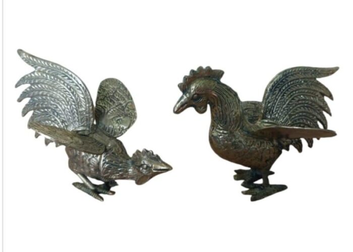 fighting roosters in brass 1970 set of 2 4917