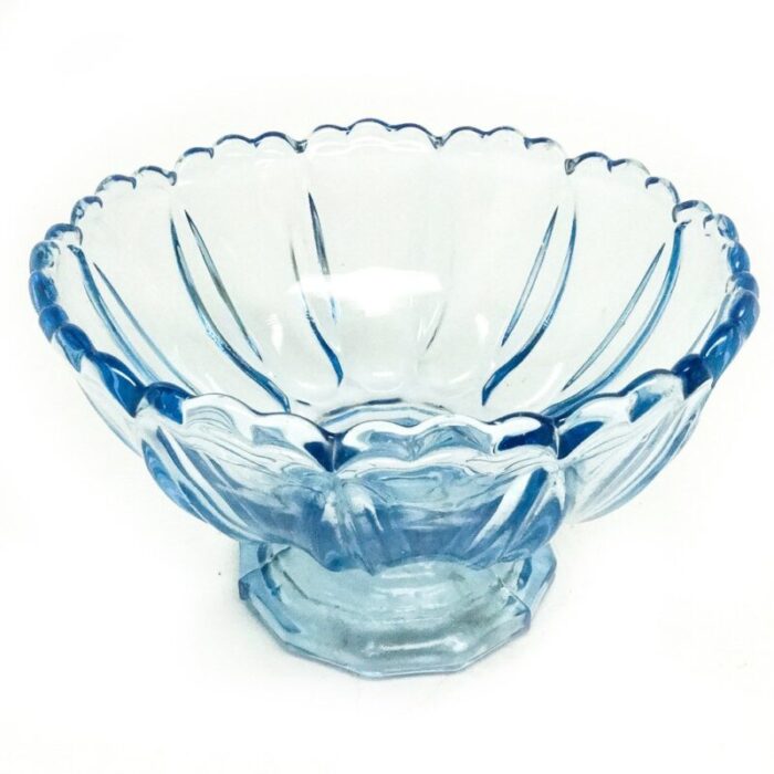 footed bowl from zabkowice glassworks 1930s 6