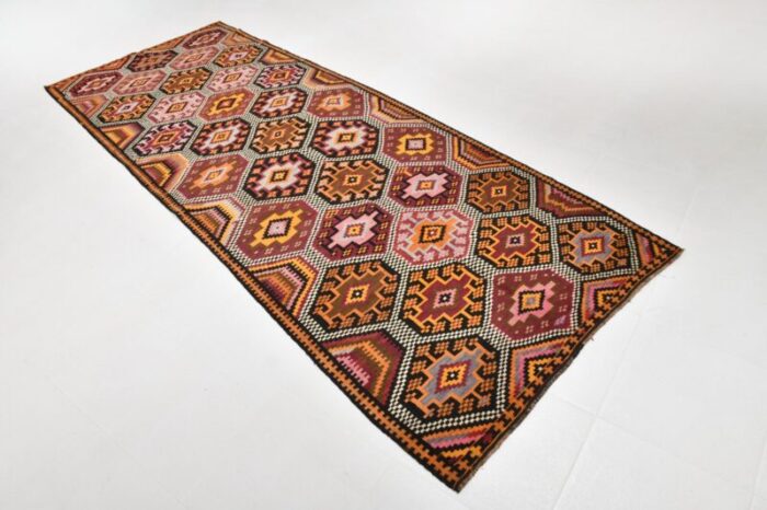 geometric pattern wool kilim rug 1964 2