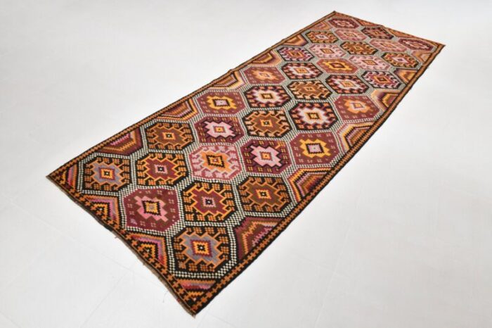 geometric pattern wool kilim rug 1964 3