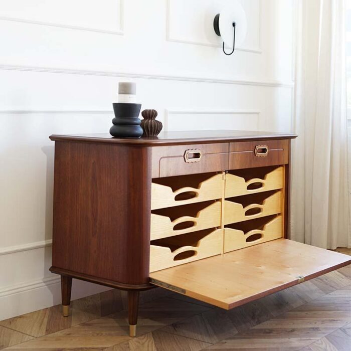 mahogany chest of drawers with brass details 1940s 3417