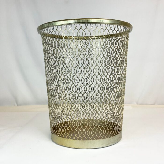 mid century hollywood regency atomic metal mesh wastebasket 7394