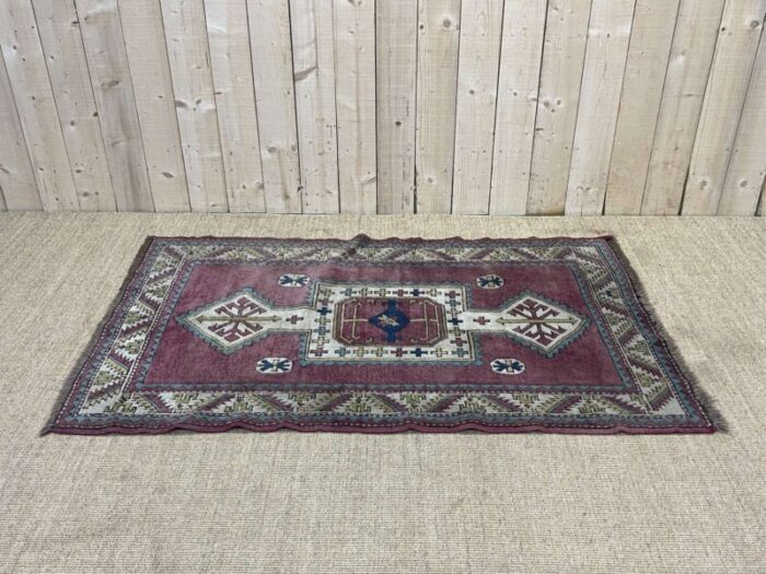 middle eastern handmade wool rug 1