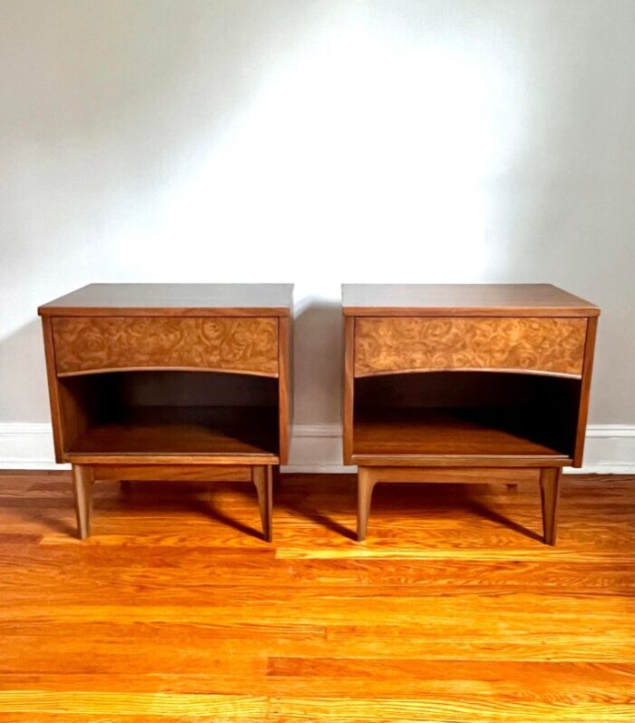 pair of 1960s mid century modern nightstands 7922