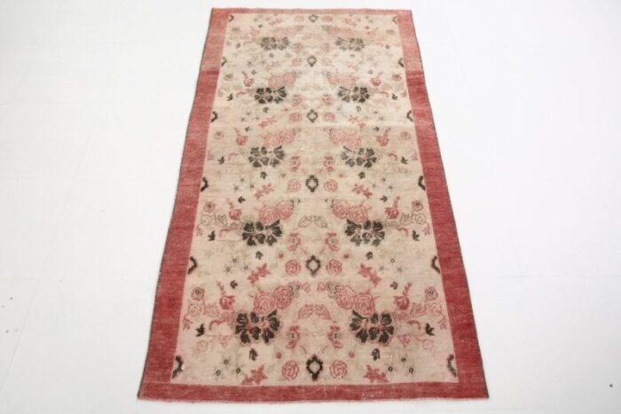 pastel vintage rug 3