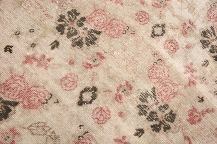 pastel vintage rug 8