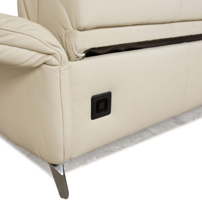 planopoly leather two seater sofa from himolla 9456