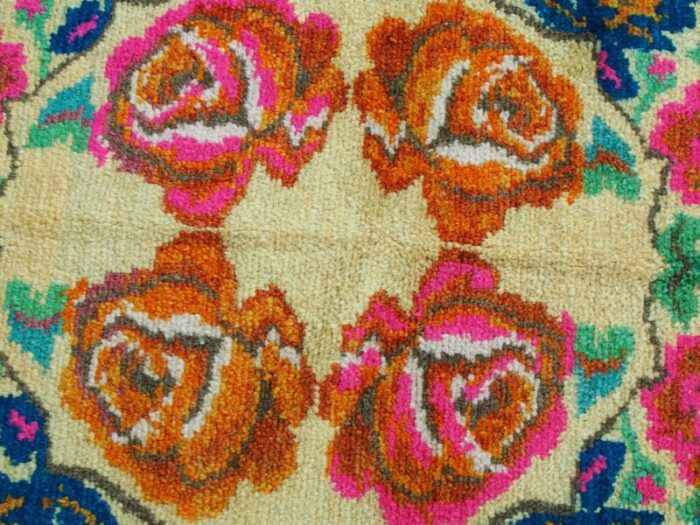 roses oriental hand knotted rug in wool 1920s 14