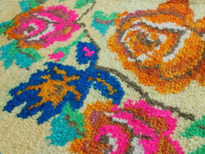 roses oriental hand knotted rug in wool 1920s 16