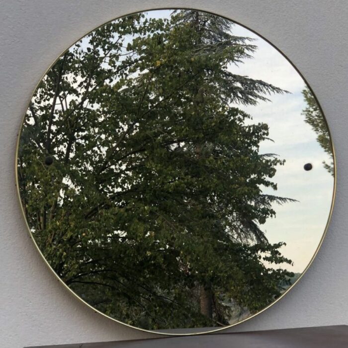 round mirror in brass 5