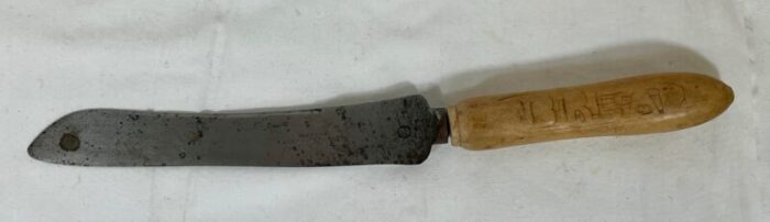 rustic antique round wooden bread board and hand carved bread knife from england circa 1875 5818