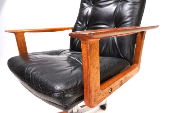 sibast leather and teak office chair by arne vodder 1960 4076