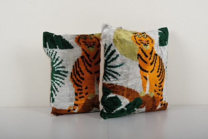 silk and velvet square tiger cushion covers set of 2 5