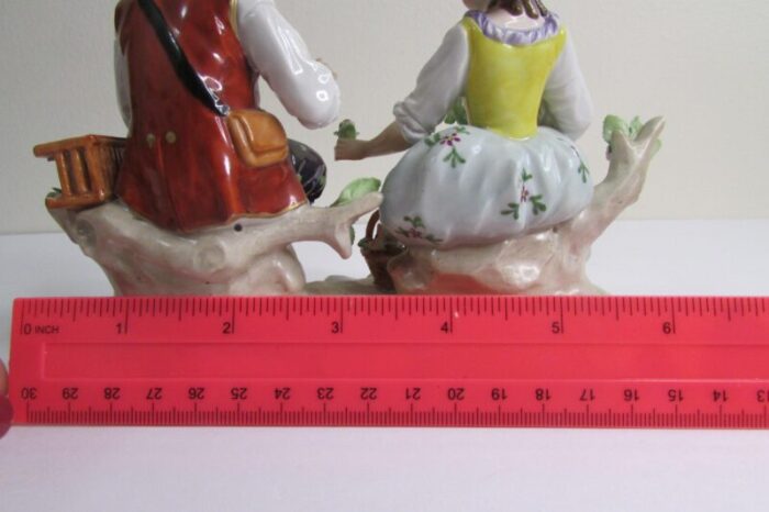 sitzendorfs figurine porzellanmanufaktur early 1900s courting couple scene 5565