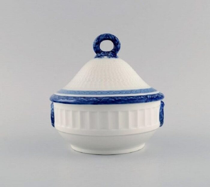 small blue fan lidded tureen from royal copenhagen 1968 3