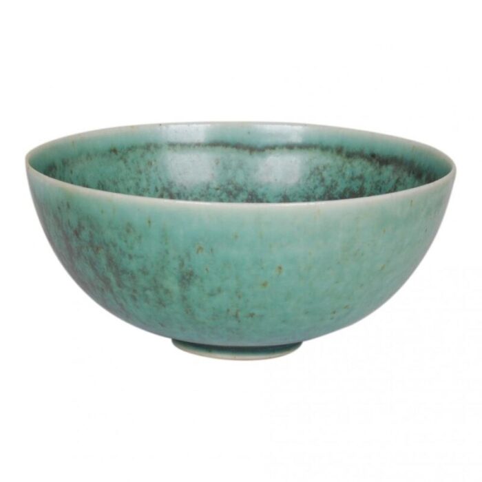 small bowl with green glaze by eva staehr for saxbo 1