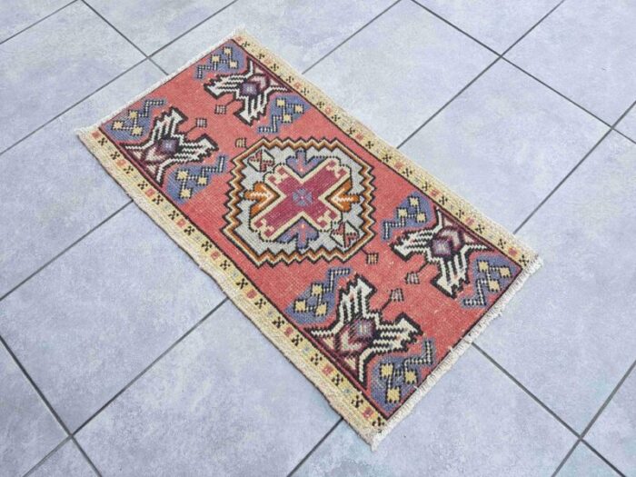 small handknotted floor rug 1960s 5907