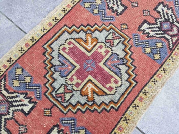 small handknotted floor rug 1960s 6424