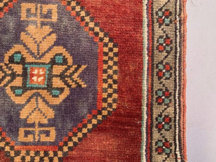 small vintage turkish rug 2 1