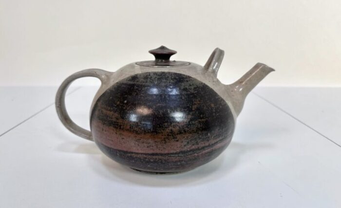 studio ceramic art teapot from bente and lars thorsen keramik denmark 1980s 9272