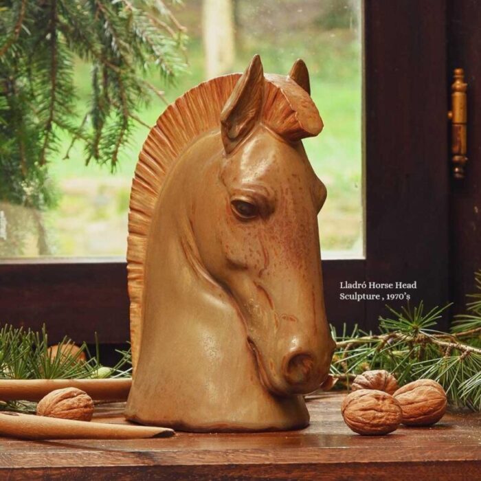 thief horse head sculpture by salvador furio 1970 4086