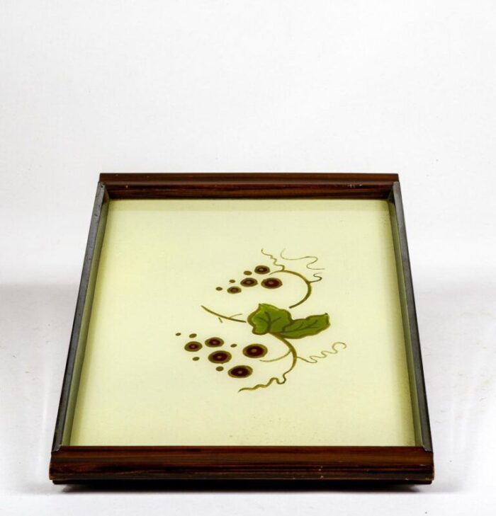 tray with painting of grapes and leaves 1970s 8