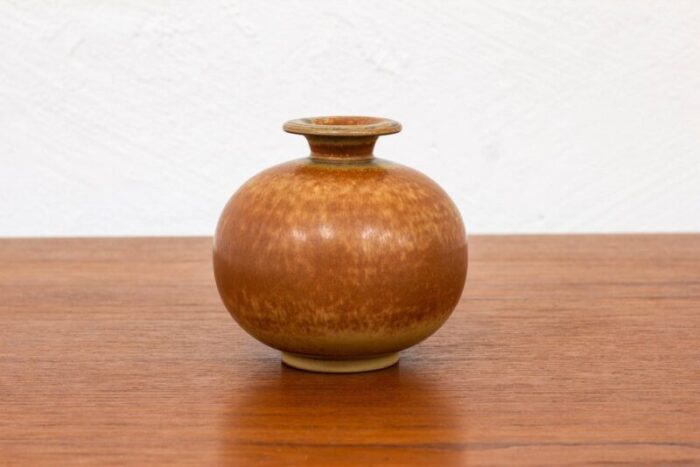 vase by gunnar nylund from roerstrand 1940s 1