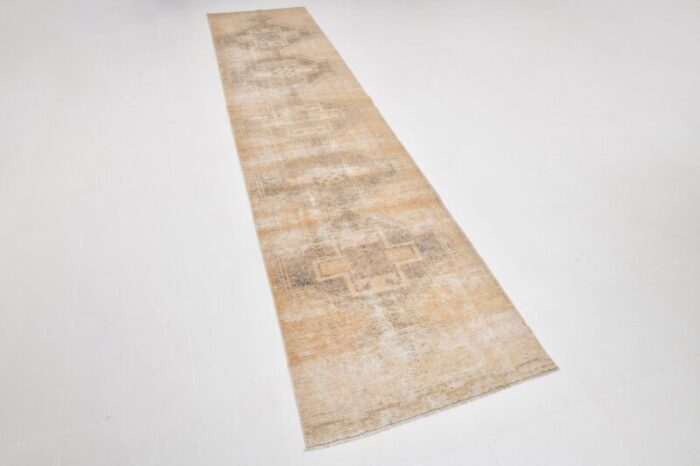 vinatage neutral runner rug 1965 5