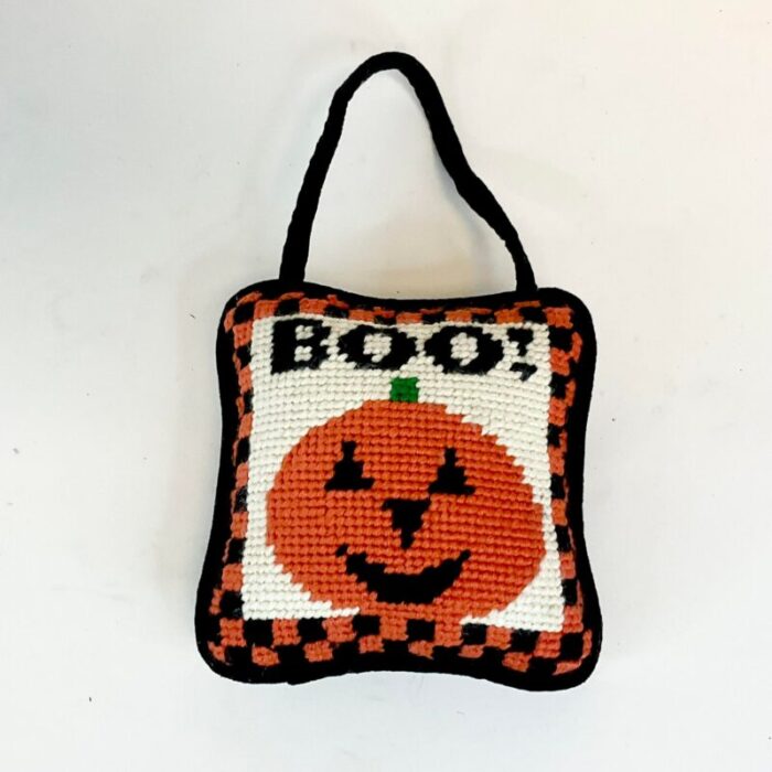 vintage americana boho chic halloween needlepoint boo pumpkin door knob hanger 1982