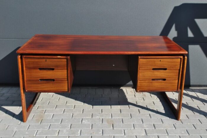 vintage danish desk in rosewood from dyrlund 1970s 9387