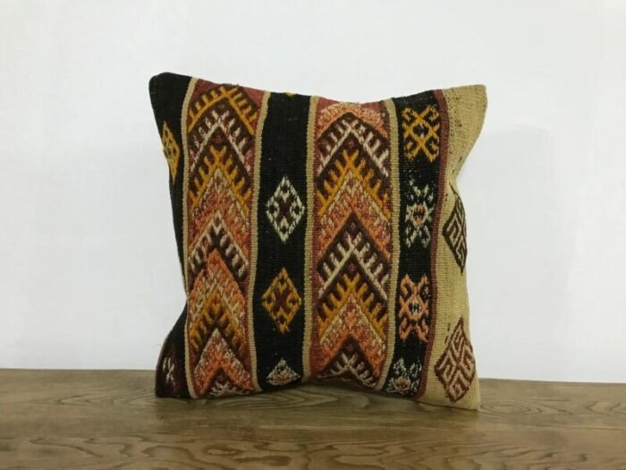 vintage kilim cushion 1960s 7079