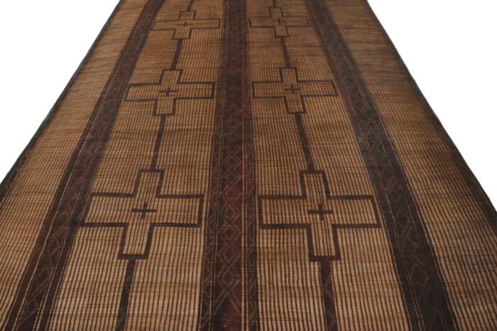 vintage moroccan tuareg mat in beige with geometric patterns from rug and kilim 8255