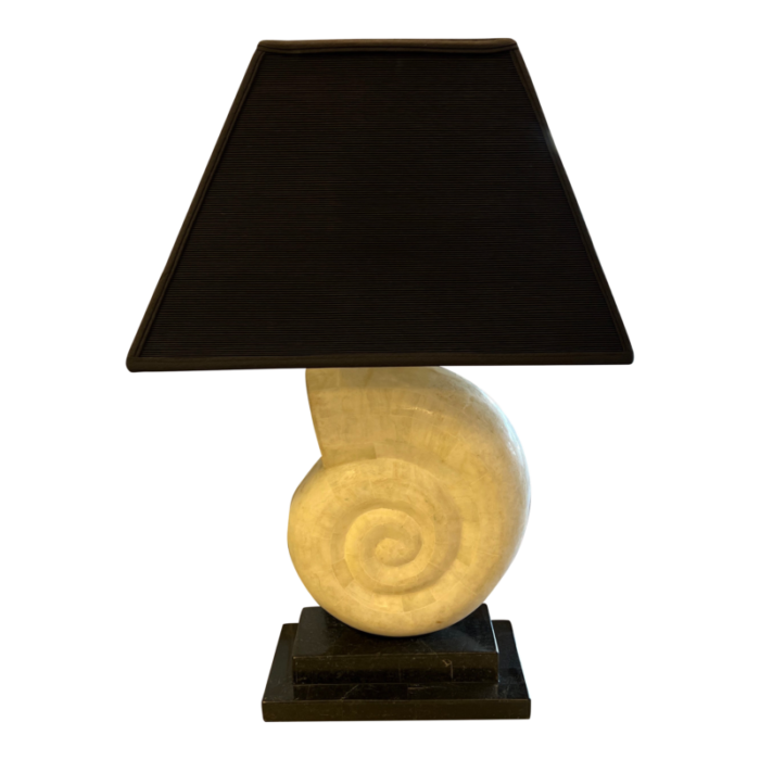 vintage nautilus shell table lamp 7628