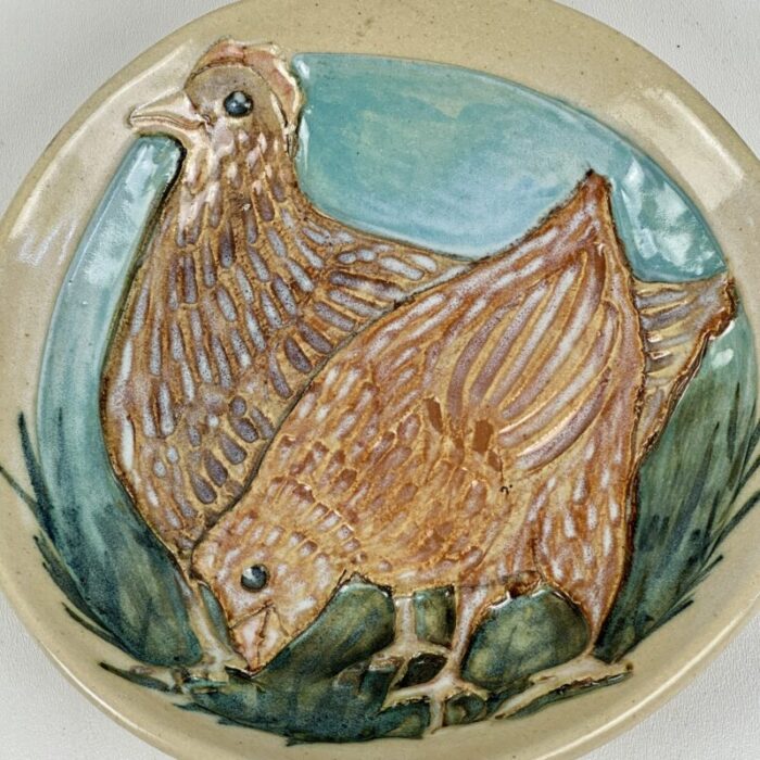 vintage pair of ceramic footed plate with two hens circa 2000 by the quyle kilns california signed 1256