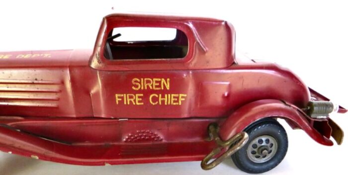 vintage siren fire chief car by the marx toy company new york circa 1930 2009