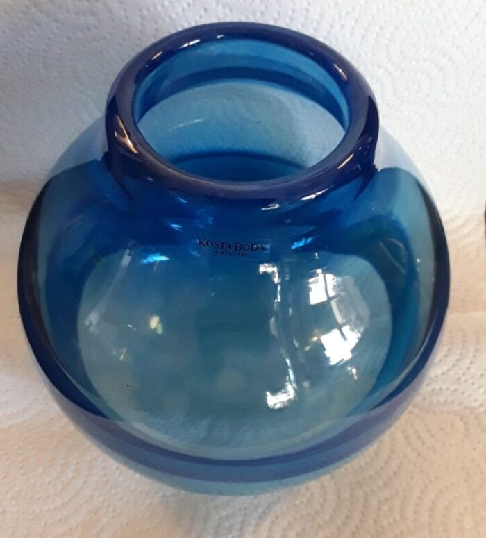 vintage swedish spherical glass vase by gunnel sahlin for kosta boda 1980s 2