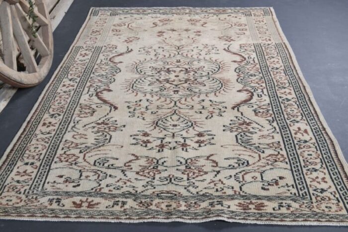 vintage turkish beige wool oushak rug 2